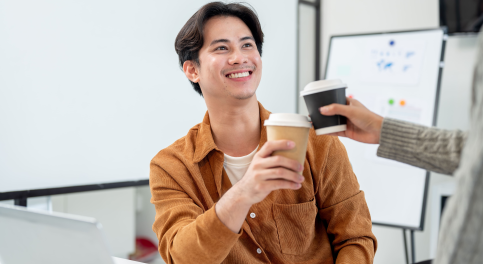 Phân phối lợi nhuận: Chính sách cổ tức và tái đầu tư